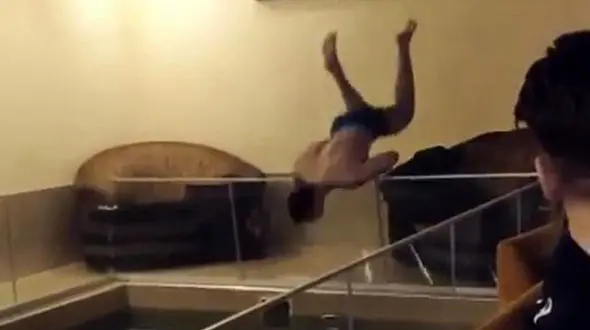 اتفاق وحشتناک در جشن تولد مرد 30 ساله + فیلم