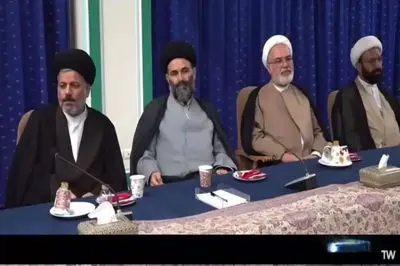 وزیر ارشاد ممنوع‌التصویر است!