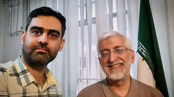 آقای جلیلی؛ این حامی شما هر زن بی روسری را فاحشه می خواند!