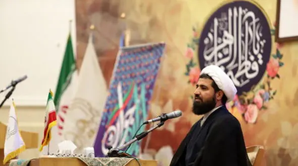 خروج زنان از خانه موجب کاهش باروری زنان شده است/ دهه شصت به ازای هر 10 زن، 64 فرزند متولد می شد