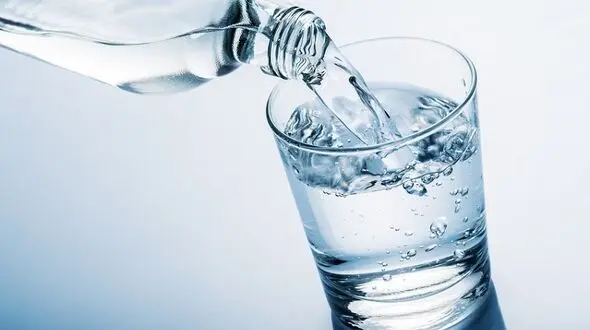 دو نوشیدنی مفید برای مبارزه با دردهای سنگ کلیه