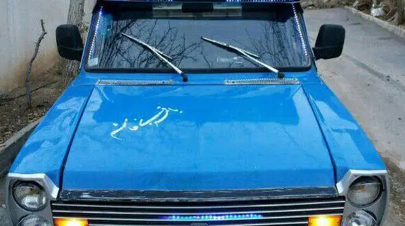 توقیف وانت نیسان حامل کالای قاچاق در"شیراز"