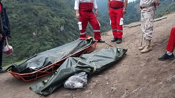 مرگ 2 برادر گردشگر اردبیلی در آستارا بر اثر سقوط به دره
