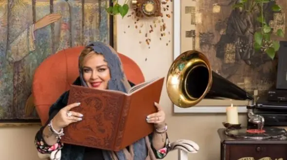 لوستر اعیانی و آباژور سفارشی اتاق نشیمنِ خانه بهاره رهنما+ویدیو/ ذوق خانم بازیگر از خریدهای جدید برای منزلش