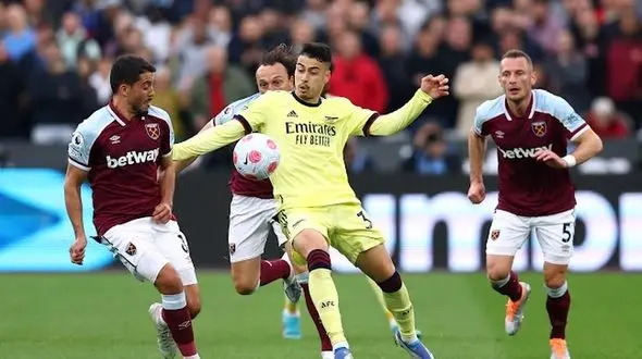 آرسنال با برد مقابل وستهام به لیگ قهرمانان اروپا چشمک زد