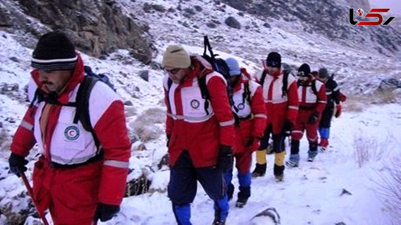 5 ساعت نفسگیر برای نجات جان مرد 40 ساله از ارتفاعات زردکوه
