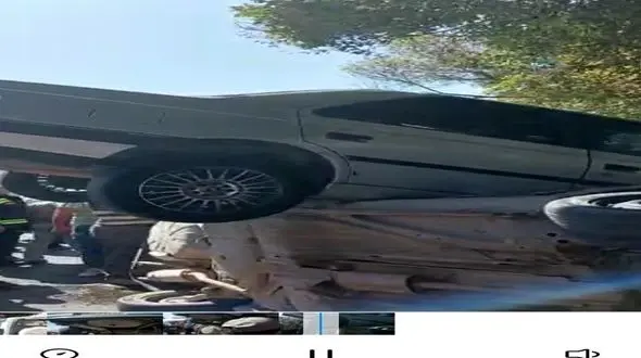 عکس عجیب از فرود پژو روی سمند / تصادف شوکه کننده در کرمان