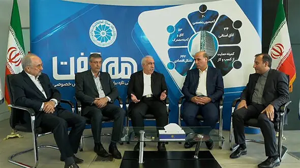 تحلیل دو نگاه کوتاه‌مدت و بلندمدت برای تنظیم مراودات بین‌المللی | آثار «تحریم‌ داخلی» بیشتر از تحریم‌های خارجی است