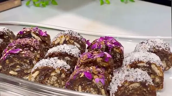 رولت خرمای شیک و ساده برای افطار + فیلم