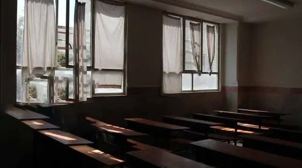 پلمپ مدرسه تازه‌ساز در تنکابن / دانش آموزان شوکه شدند
