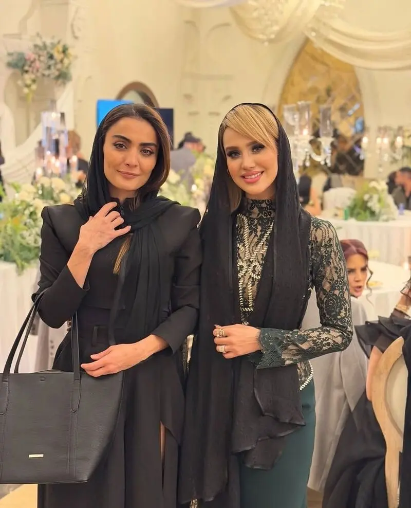 السا فیروز آذر