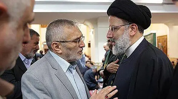 فیلم / منصور ارضی : بدن رییسی مثل حضرت علی اکبر شده بود گفتم چجوری تو را بشورم !