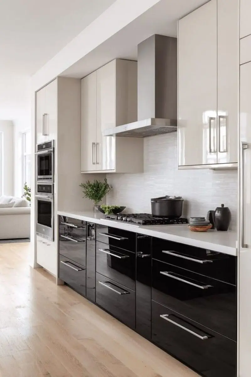 کابینت دو رنگ مشکی