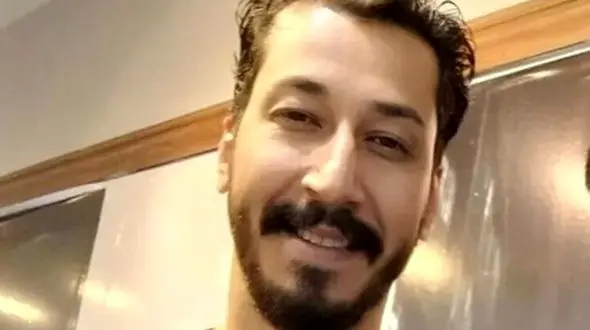 فیلم / بهرام افشاری :اصلا ناراحت نبودم بچه خوشگل به دنیا نیامدم، پول خریدن فلافل هم نداشتم خیلی فقیر نبودم ولی زندگی خوبی هم نداشتم !