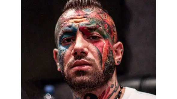 آآقای خواننده اعتراف کرد 