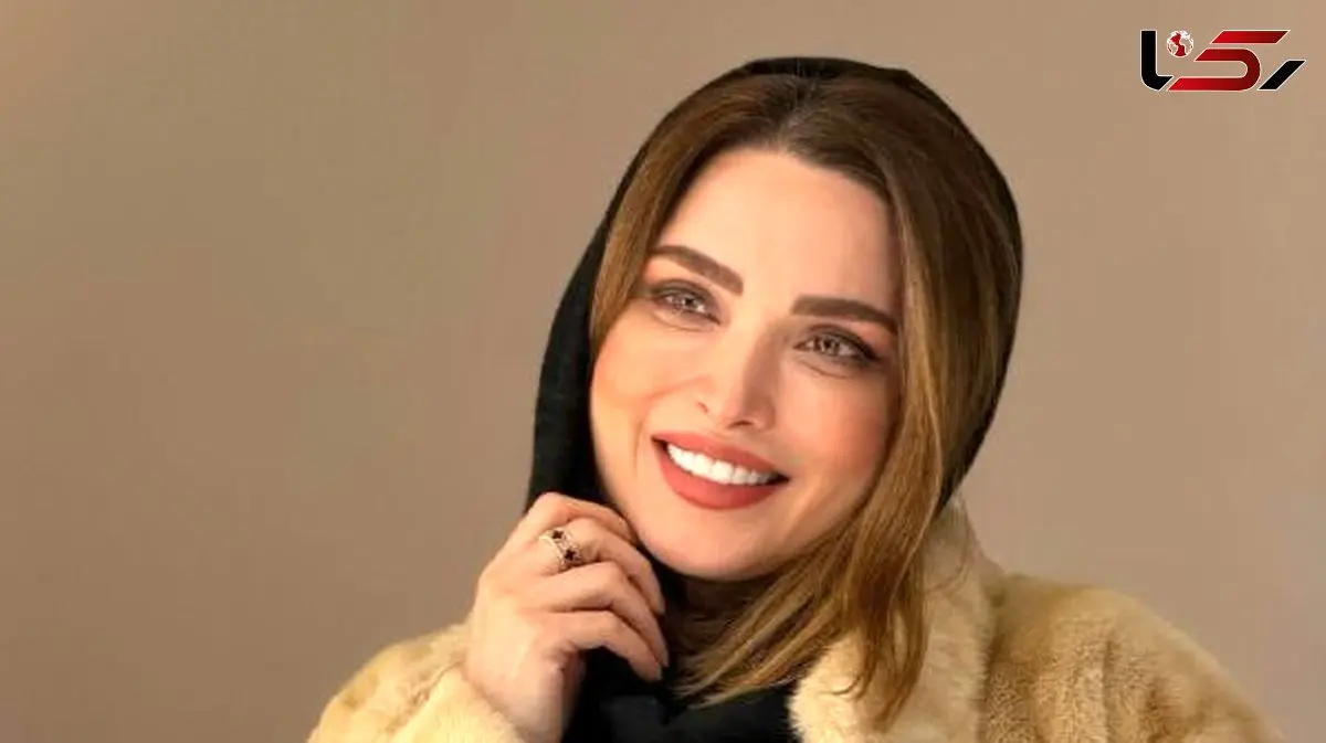 فیلم / تیپ  و استایل حسرت برانگیز  بهنوش طباطبایی در کنسرت دیشب  / از پالتوی خز کرم و شال مشکی با کیف لیدی دیور با قیمتی نزدیک به 400 میلیون تومان !