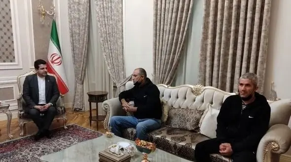 آزادی 2 راننده بازداشت شده ایرانی در جمهوری آذربایجان + عکس