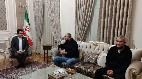 آزادی 2 راننده بازداشت شده ایرانی در جمهوری آذربایجان + عکس