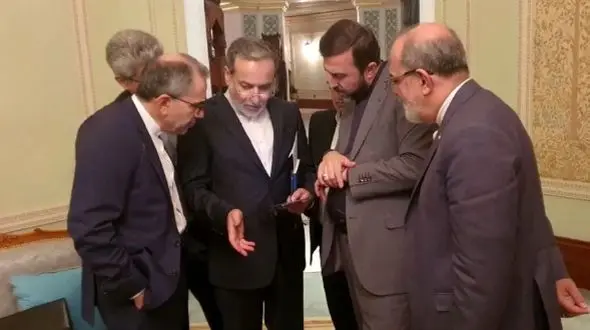 آیا دیپلمات‌های آژانس قوانین را دور می‌زنند؟ تیم فنی در ایران!