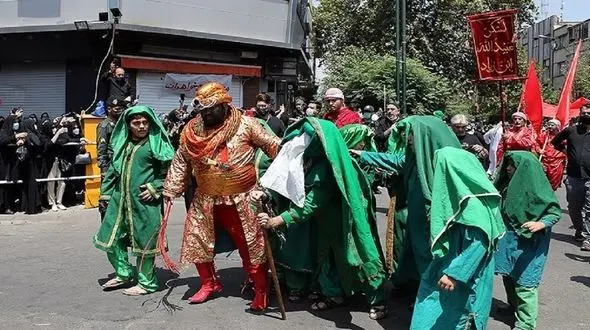 خیمه سوزان عصر عاشورا در تهران + عکس