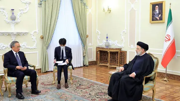 معاون نخست وزیر چین با تأکید بر مواضع مقامات ایران به نوعی دلجویی کرد / چین باید جبران کند