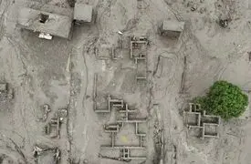 تصاویر شوکه کننده بالگرد چینی از محل آغاز سیلاب مرگبار در مرز نپال