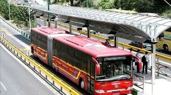 برخورد وحشتناک BRT با عابر پیاده در تهران