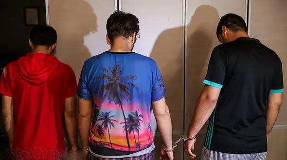 حمله 3 شرور خطرناک به پلیس در خیابان غیاثی / آرامش به محله بازگشت