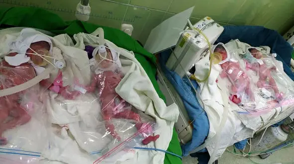 مادر 18 ساله چهارقلو زایید / در گلستان رخ داد + عکس