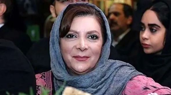 فیلم مهوش وقاری: من شوگرمامی نیستم .../  بعد از فوت شوهرم خیلی ها میگن شوگری .../ شاید ازدواج کردم چون ...