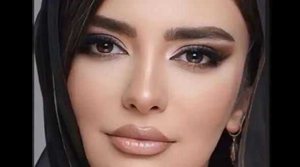  اولین رونمایی لیندا کیانی از بچه هایش ! / مادرانه جذاب با دیار خانم کوچولو و تبار خان نمکین !