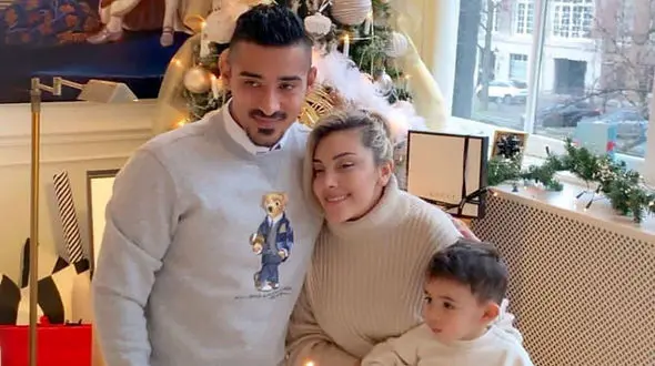 عکس لاکچری از خواهر ساره بیات با رضا قوچان نژاد در اروپا