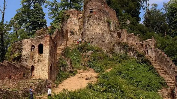 از قلعه رودخان ‌تا یاسوج زیبا