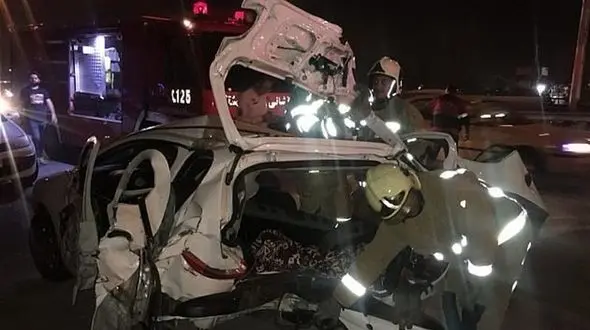 عکس های عجیب از  تصادف زنجیره‌ای در اتوبان تهران ـ کرج + جزییات