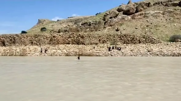 جدال بین مرگ و زندگی/ تلاش عشایر خوزستان برای زنده ماندن! +فیلم