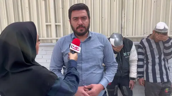 موبایل قاپی با تیغه چاقو پشت قرمز / دزدان در عملیات پلیسی بازداشت شدند