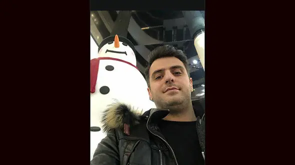 سلفی علی ضیا با آدم برفی!+عکس