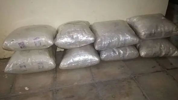 کشف ۸۲کیلو تریاک در عملیات پلیس بردسیر 