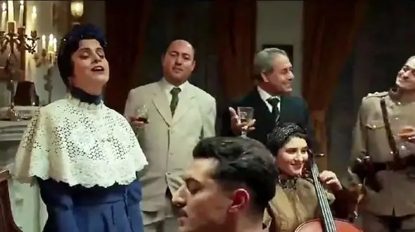  آواز شاد غزل شاکری و اشکان خطیبی ! /  خانم بازیگر چقدر کلاسیک می خونه ! + فیلم