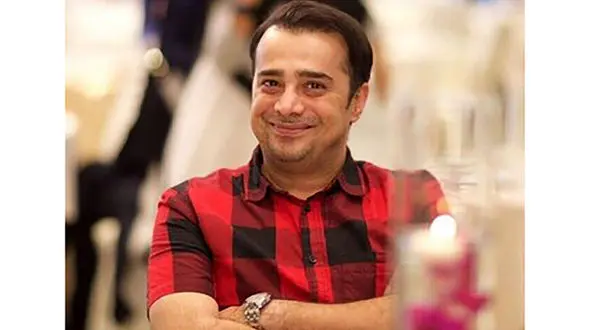 سپند امیرسلیمانی: هنوز برایم می‌نویسند «اگر پدرت بازیگر نبود که بازیگر نمی‌شدی»