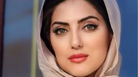 فیلم / هلیا امامی: از شدت گریه برای بچه های میناب چشمم باز نمی شد سر فوت پدرم انقدر گریه نکردم!
