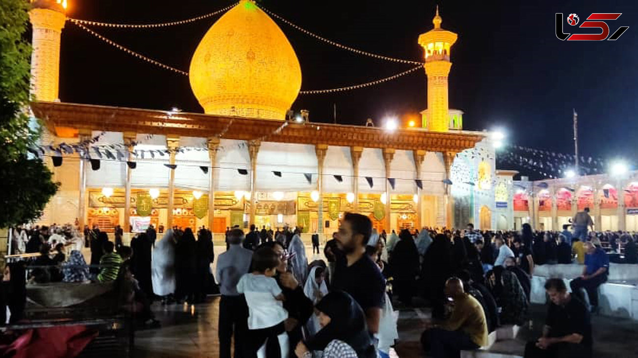 آئین لاله گردانی امام رضا(ع) در شاهچراغ / امنیت کامل در شاهچراغ برقرار است