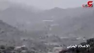 لحظه انهدام دو خودروی نظامی ائتلاف سعودی در یمن + فیلم 
