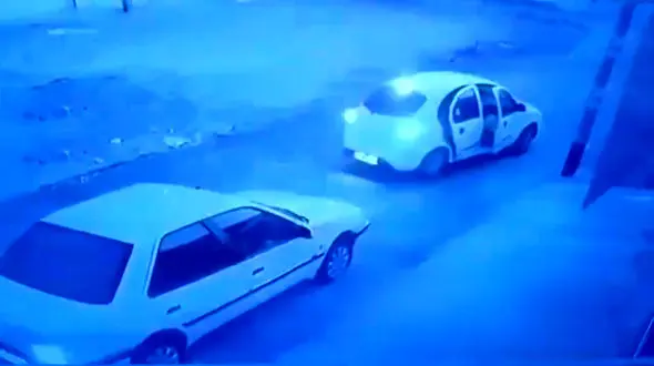 زورگیری عجیب از پدر اهوازی مقابل چشمان کودکش + فیلم