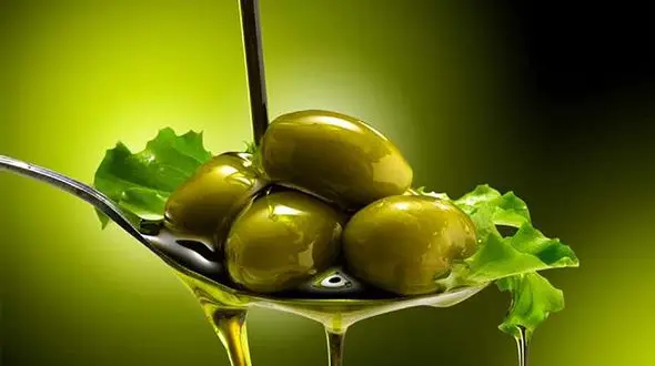 روغن زیتون ، داروی مسمومیت ها