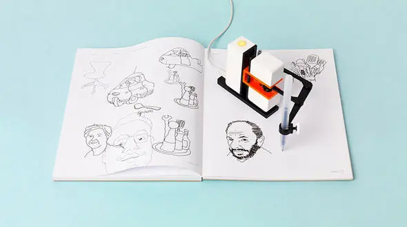  بازوی رباتی که نقاش است + عکس