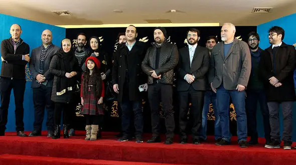 مجید صالحی و شقایق فراهانی در میان چراغ های ناتمام +تصاویر