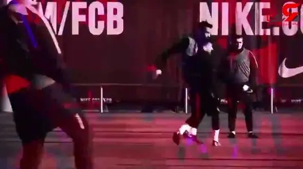 برترین حرکات بازیکنان بارسلونا در تمرینات سال 2017 +فیلم