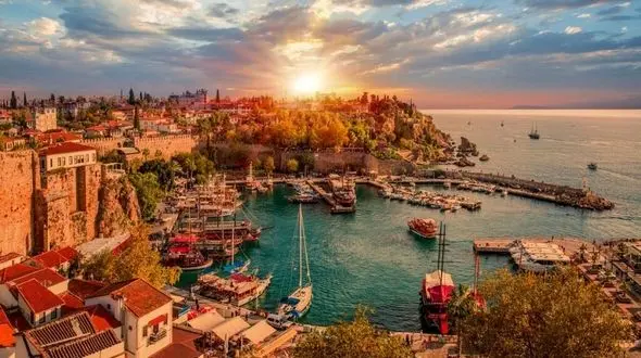 5 دلیل برای سفر به آنتالیا که بهتر است بدانید