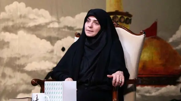 عزاداری خانم مجری تلویزیون با پروتکل بهداشتی + فیلم 